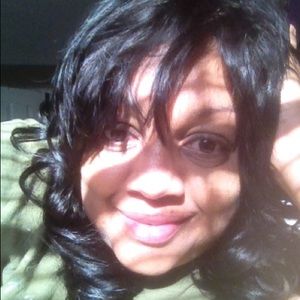 Meet your Posher, Lita